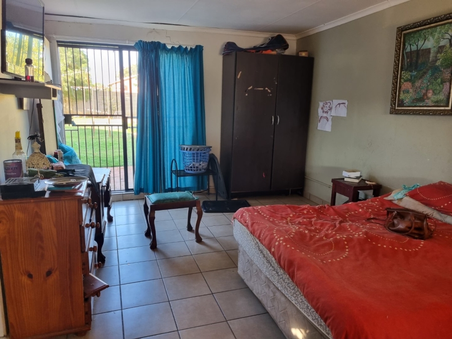 4 Bedroom Property for Sale in Fauna Free State